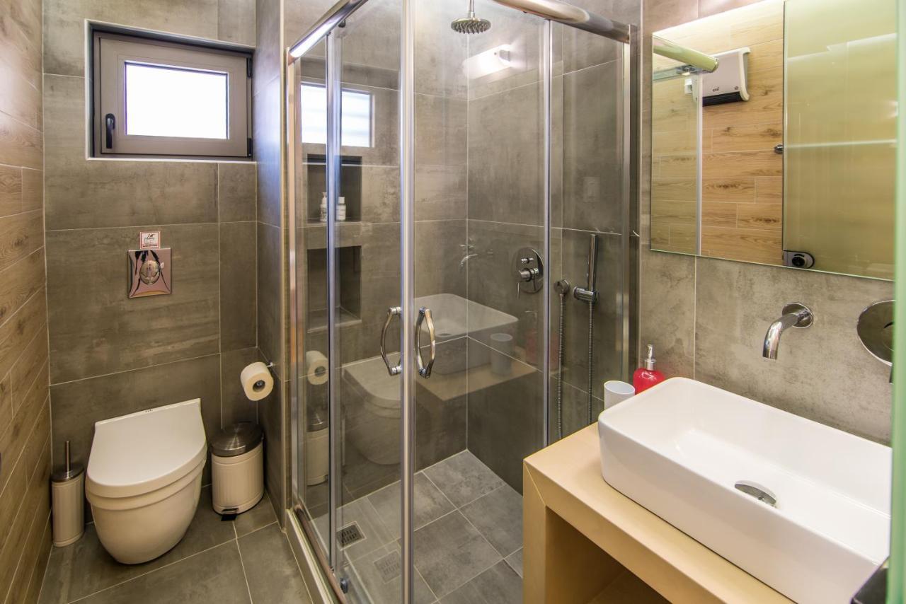 Family Luxury Apartment Chania  Bagian luar foto